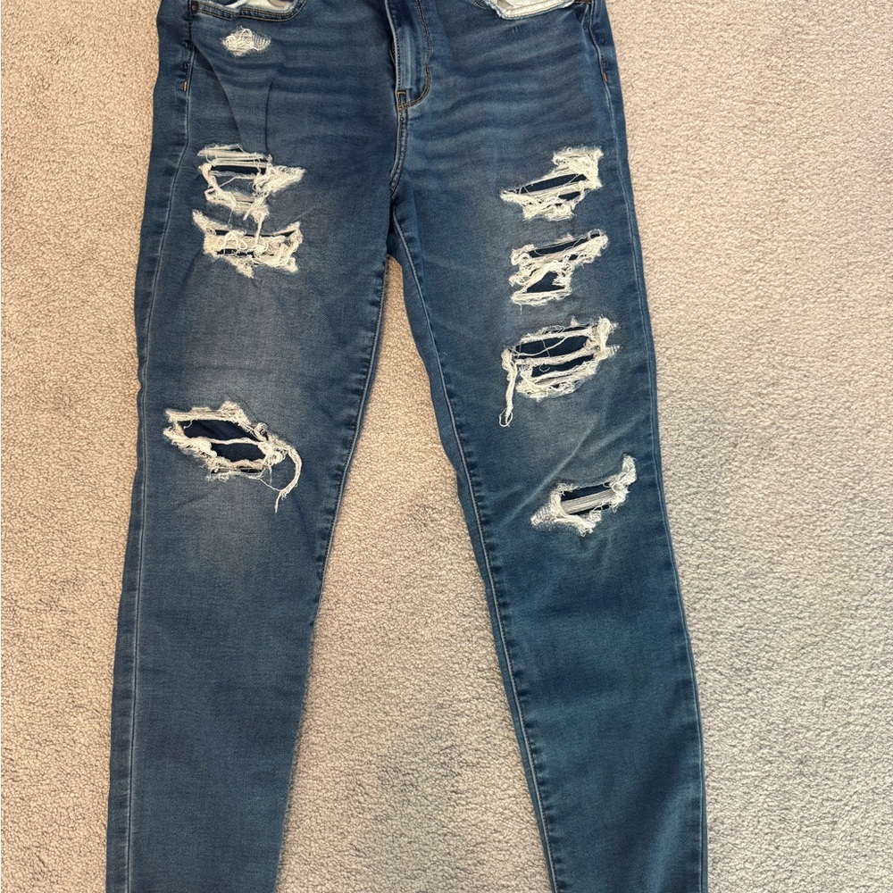 American Eagle Blue Jeggings with Distressed Detailing